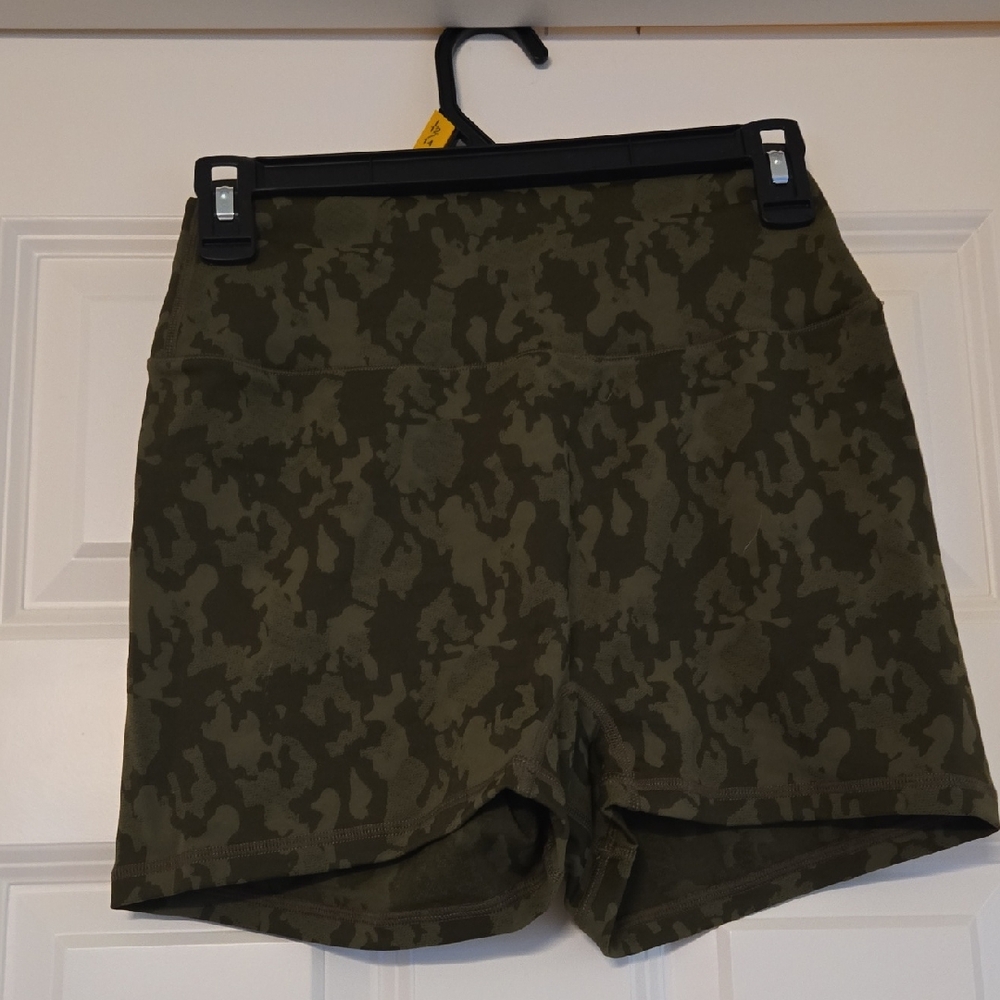 BuffBunny Olive Camo Bike Shorts